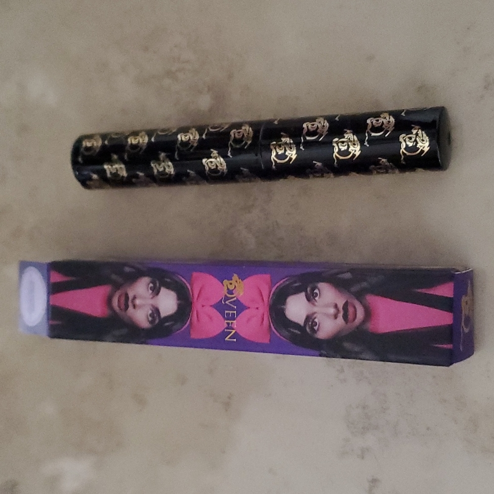 Eyebrow Glue